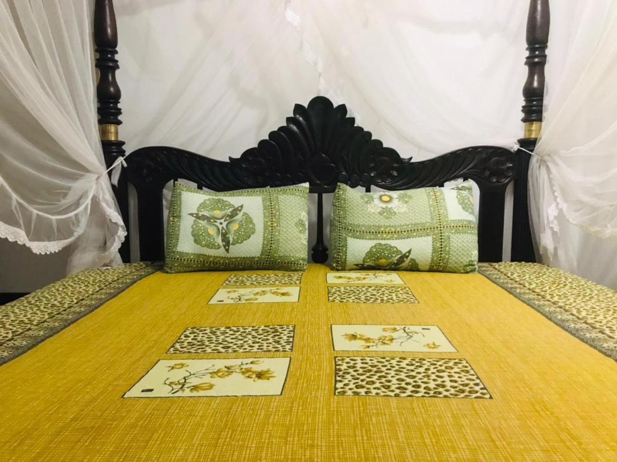 Samudra Guest House Мірісса Екстер'єр фото