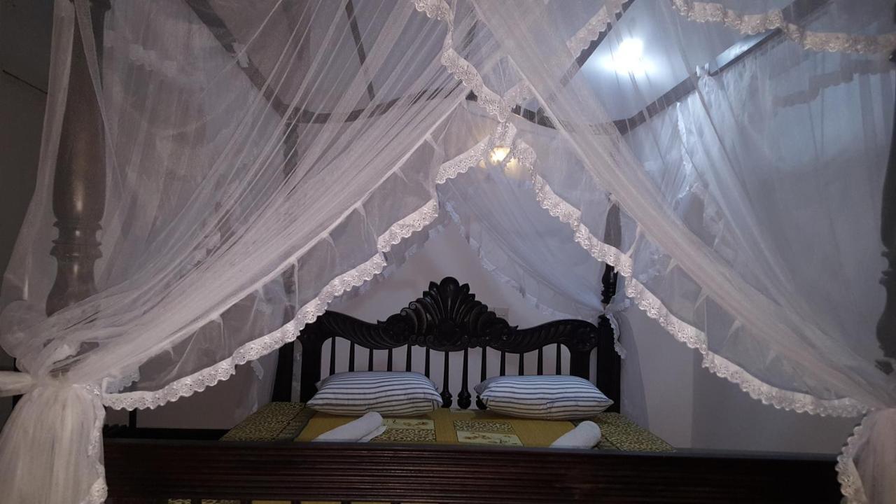 Samudra Guest House Мірісса Екстер'єр фото
